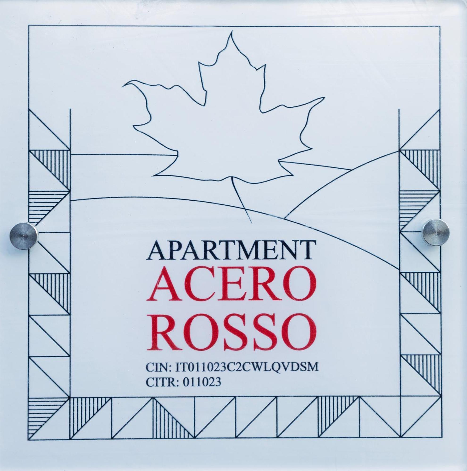 ריקו דל גולפו די ספאציה Apartment Acero Rosso מראה חיצוני תמונה