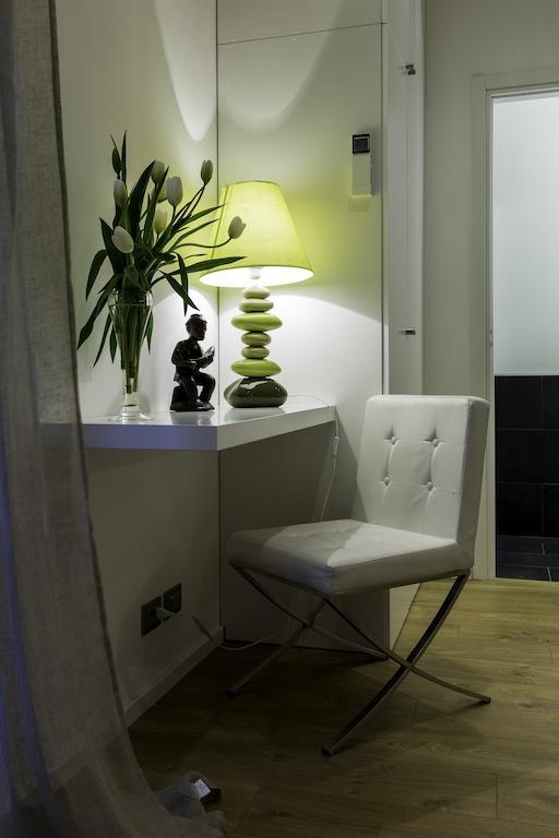 ריקו דל גולפו די ספאציה Apartment Acero Rosso חדר תמונה